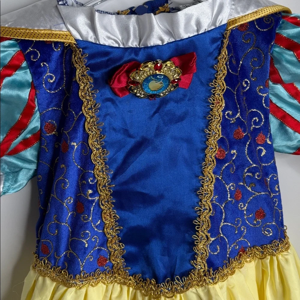 ✨🍎 Disney Princess Snow White Dress – Stunning & Ready for Magic! 🍎✨